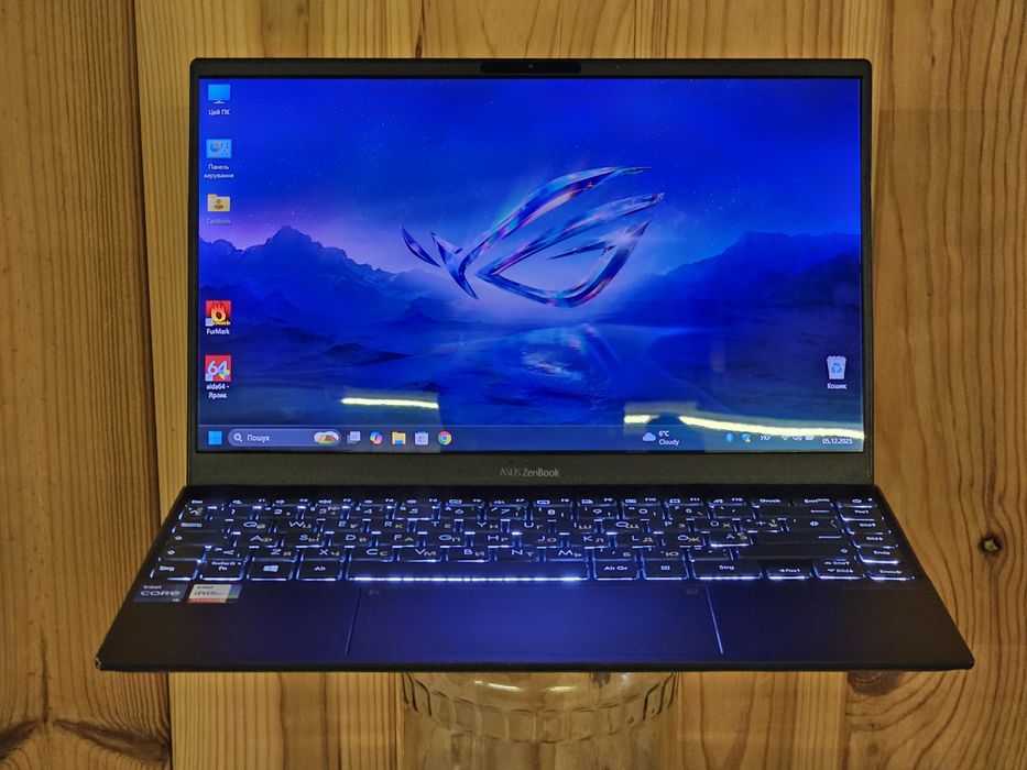 Asus ZenBook OLED 13.3"/i5 1135G7 RAM 16GB/SSD 256GB