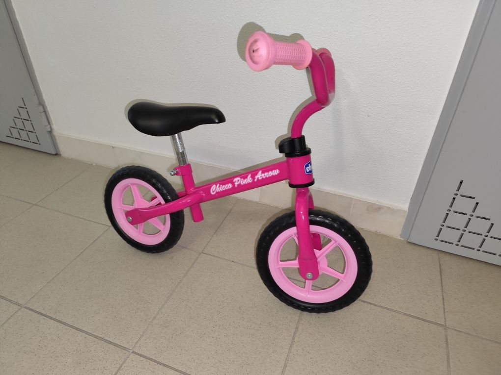 Chicco - Bicicleta de Aprendizagem Rosa Sem Pedais