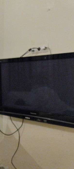 Телевізор Panasonic плазма 42 дюйми