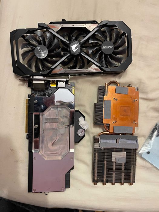 AORUS 1080ti 11GB + blok + normalne chlodzenie