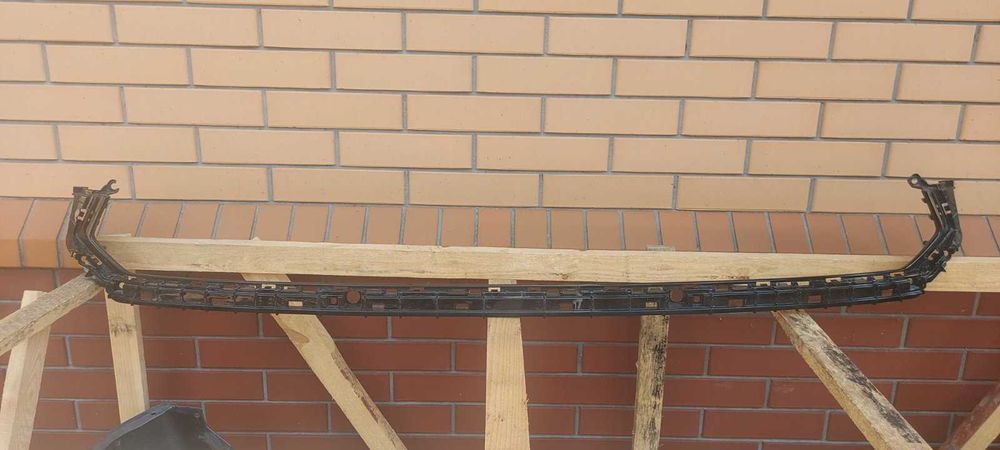 Бампер передній Hyundai Kona elektrik 2024 США