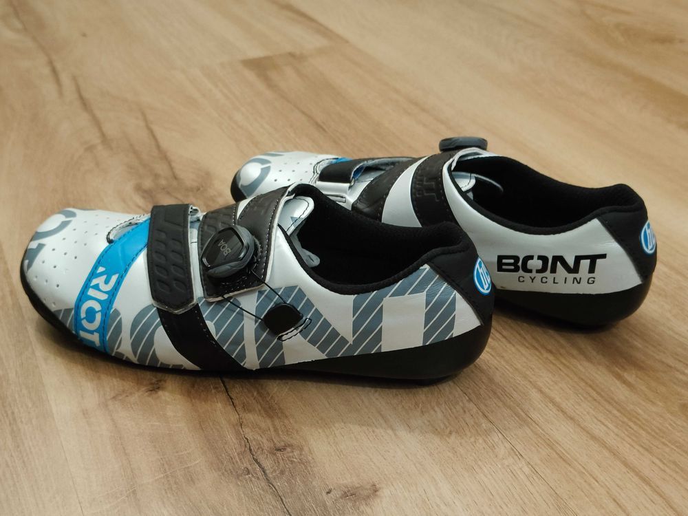 Sapatos Bont Riot tamanho 42 - novos