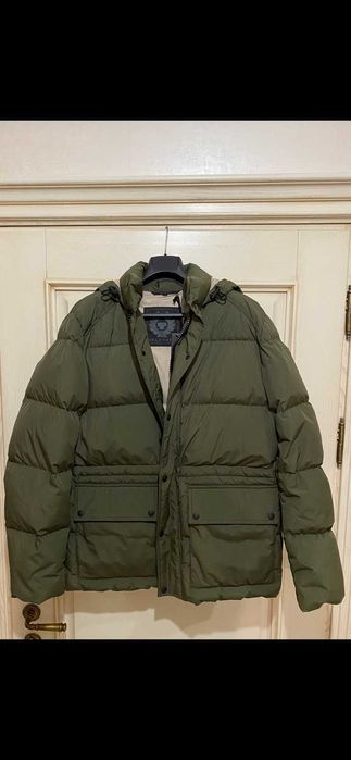 Продається новий пуховик BELSTAFF, розмір 50