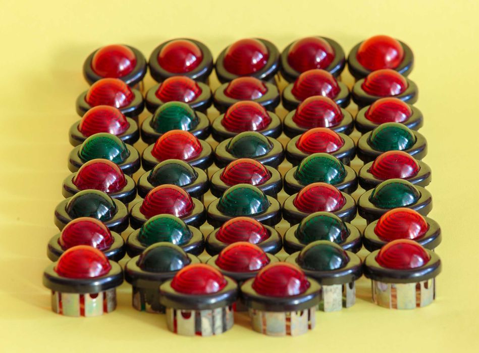 Сигнальная арматура (колпаки сигнальных ламп) типа АС-220, новые, 42шт