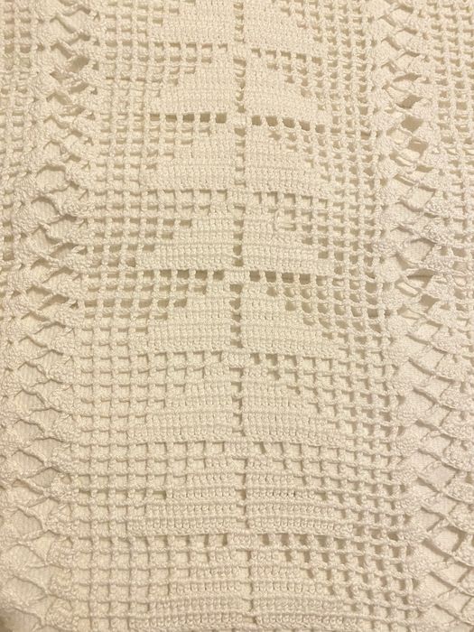 Colcha em Croché feita à mão.