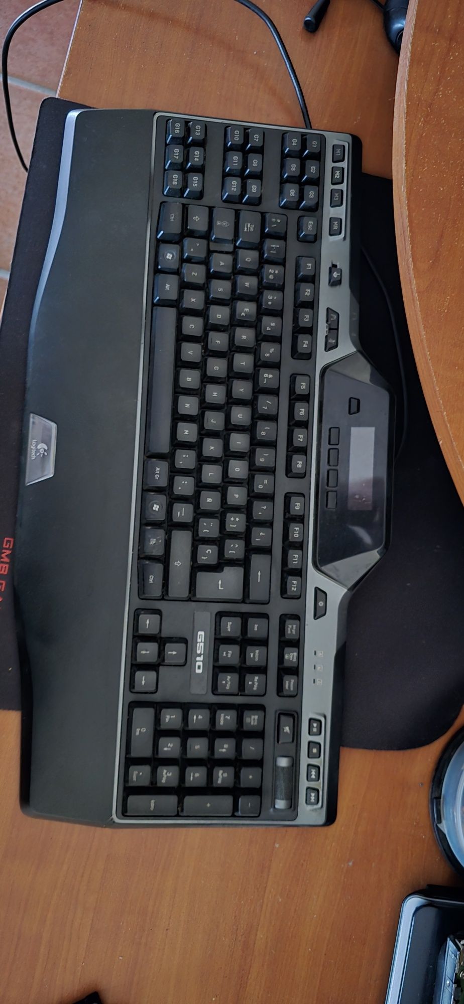 Teclado Logitech G510
