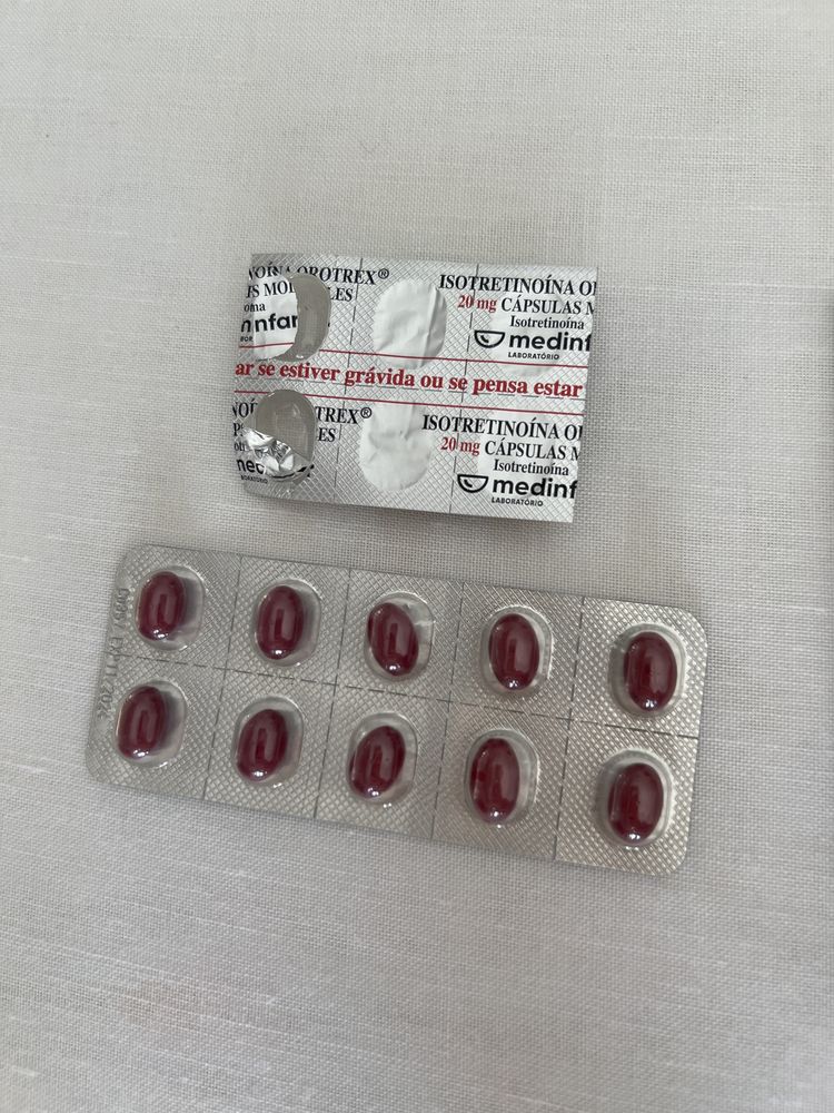 Isotretinoina, elidel, leti at4, niacide, acido azelaico acmed