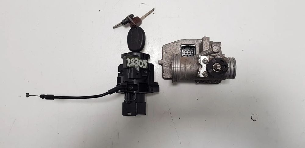 Piaggio MP3 250 Stacyjka Kluczyk Przepustnica Immobilizer