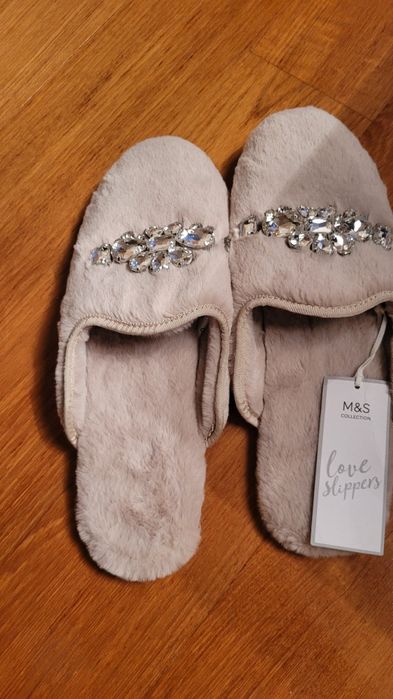 Nowe Kapcie M&S Collection "Love Slippers" z Kryształkami, Rozmiar 40,