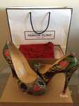 Christian Louboutin edição limitada