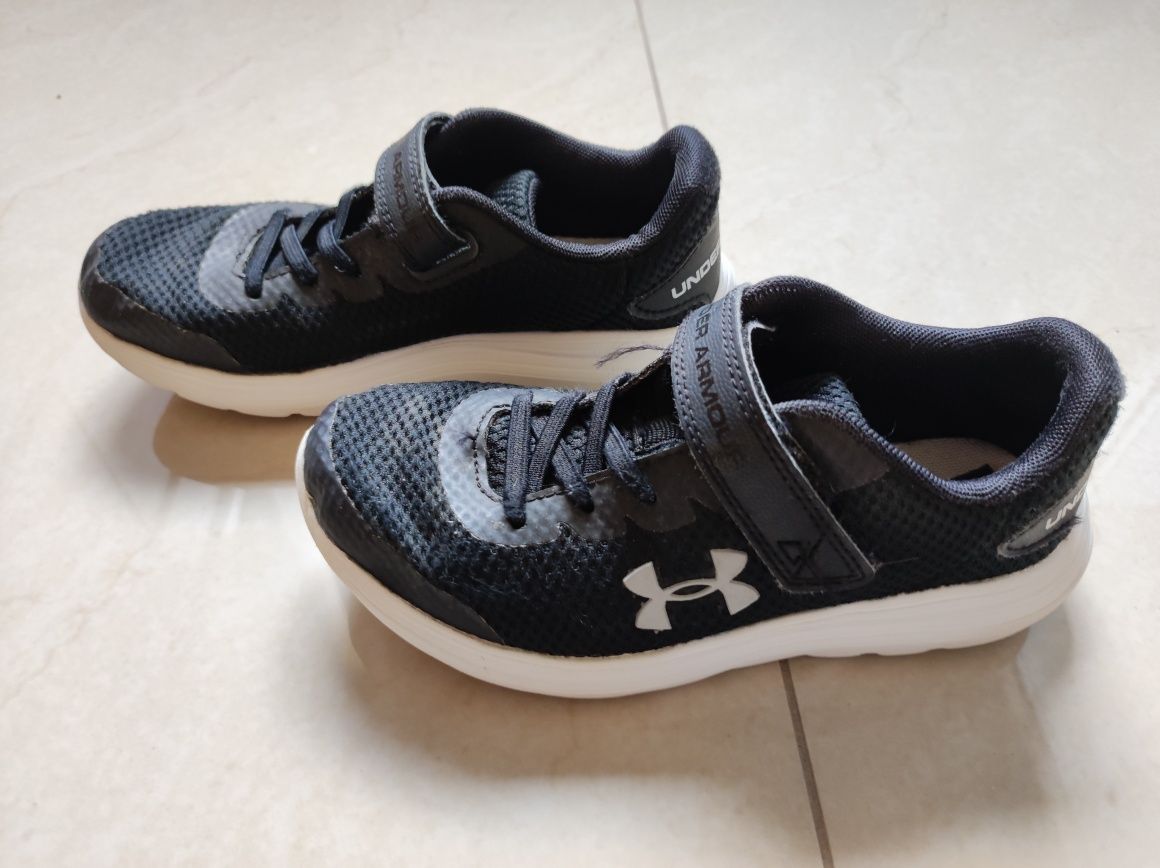 Buty Under Armour roz 33