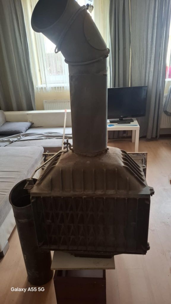 Sprzedam wklad zeliwny kominkowy