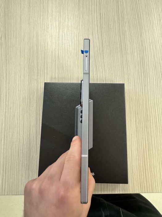 Samsung Galaxy Z Fold 6