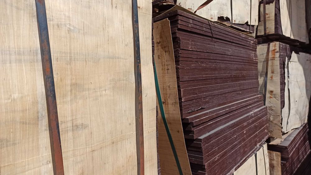 Sklejka topolowa 21mm 2500x1250 szalunkowa stropowa szalunki strop