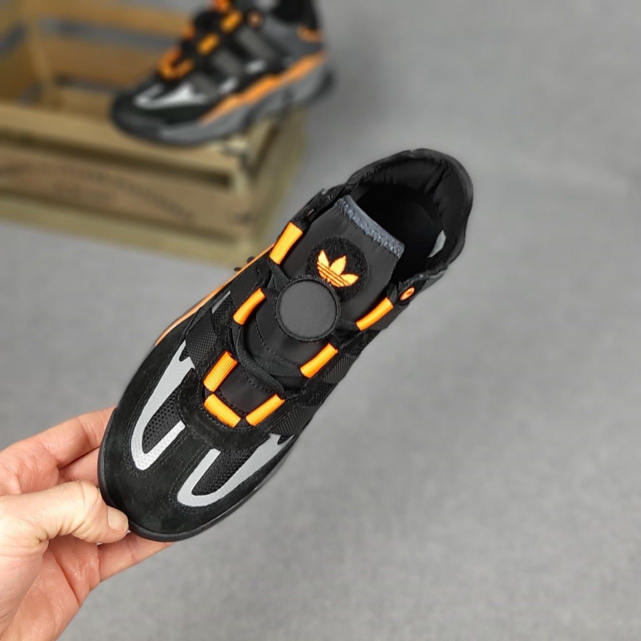 Чоловічі кросівки Adidas Niteball Чорні з помаранчевим