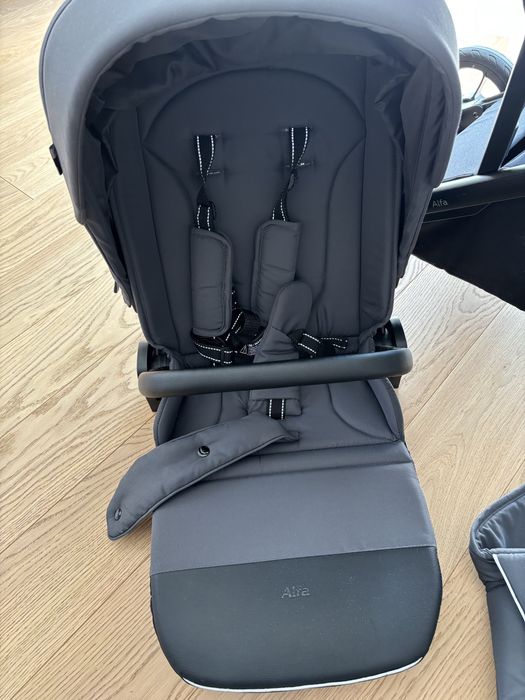 Wózek dziecięcy 2 w 1 Carrello