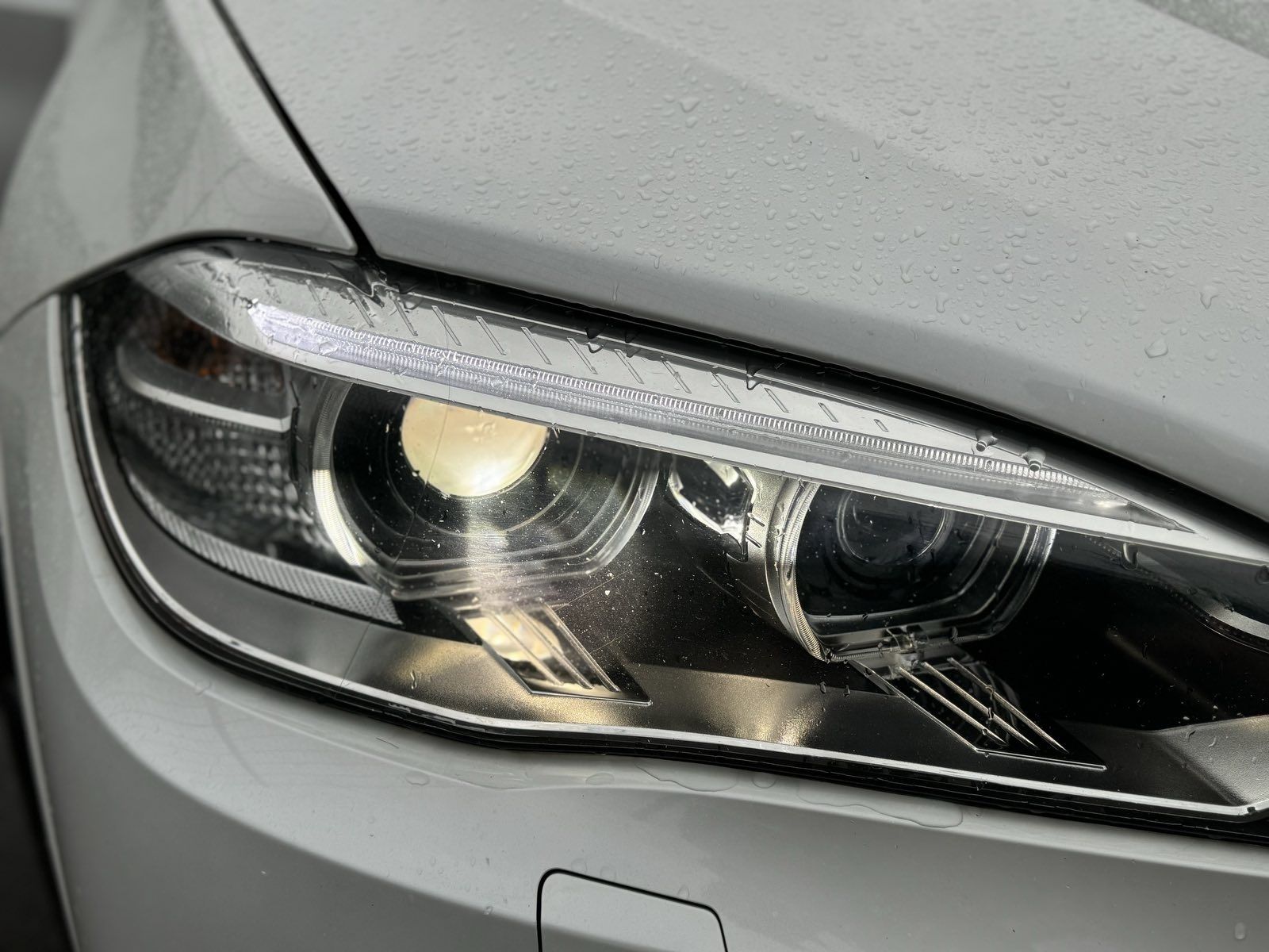 Фара Ксенон Правая Левая BMW X5 F15 Права Ліва Фары БМВ Х5 Ф15 Фари