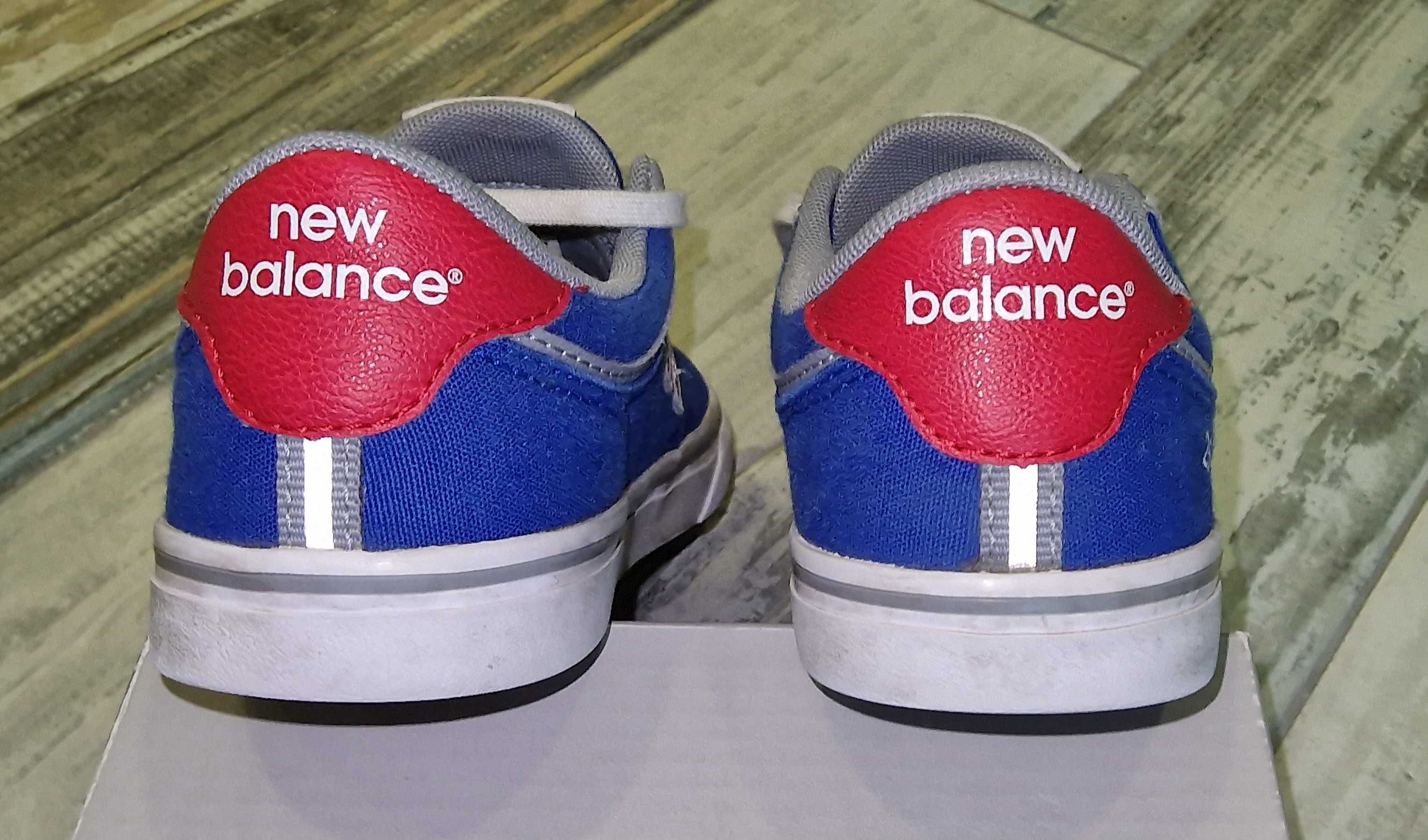 Кеди New balance 18см, 30 р.