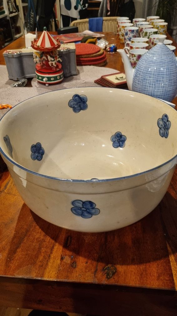 Dwie misy Stara wielka ceramiczna misa do wody mycia miska