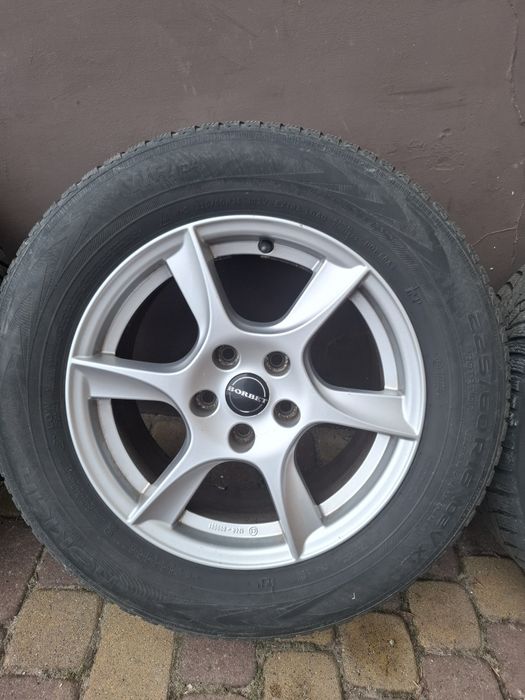 Alufelgi z oponami 225 60 R16