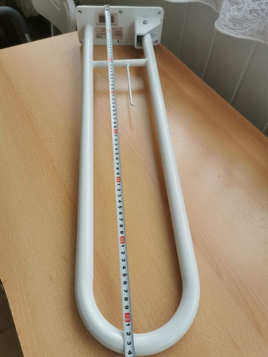 Uchwyt łazienkowy uchylny dla inwalidy