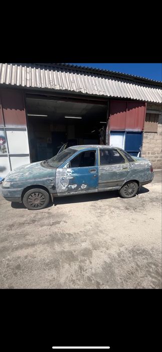 Ваз 21102, після зварювальних та покрасочних робіт