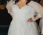 Suknia ślubna plus size