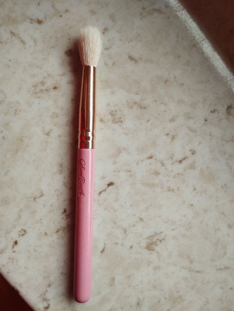 Pędzel do oczu glamshop o108