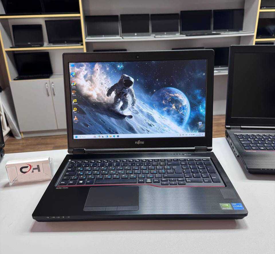 СВІЖИЙ! Fujitsu H780 ноутбук (nvidia4GB/32RAM/Intel i7-8/512SSD) наяв