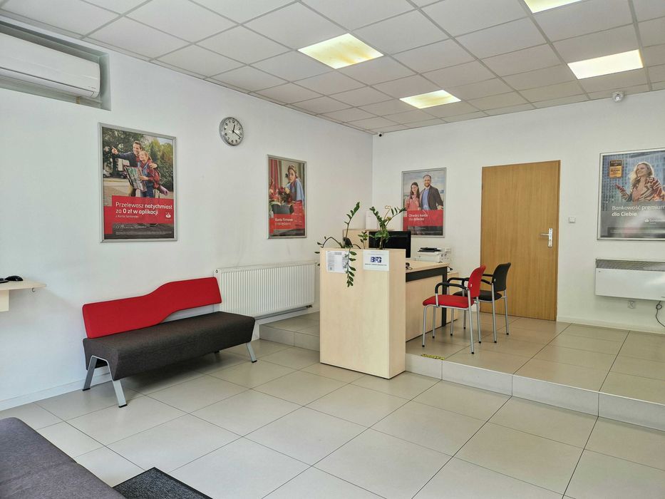 Lokal usługowo - handlowo - biurowy 70m²