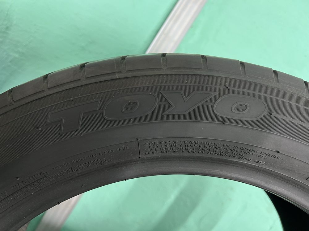 Toyo 225/55R19 лето шины резина