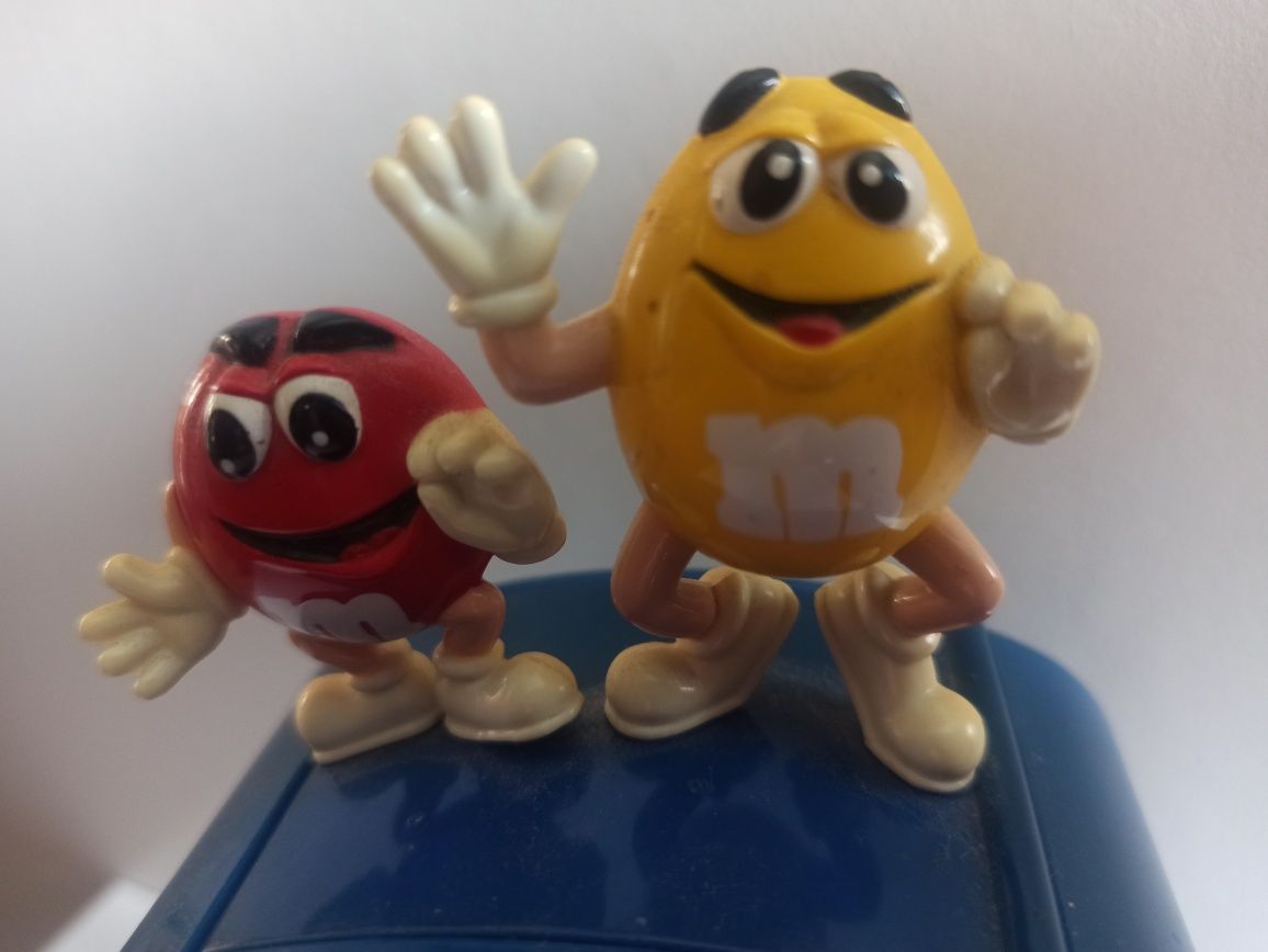 Szafa grająca dyspenser m&m's figurka