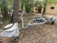 Przyczepa podłodziowa.