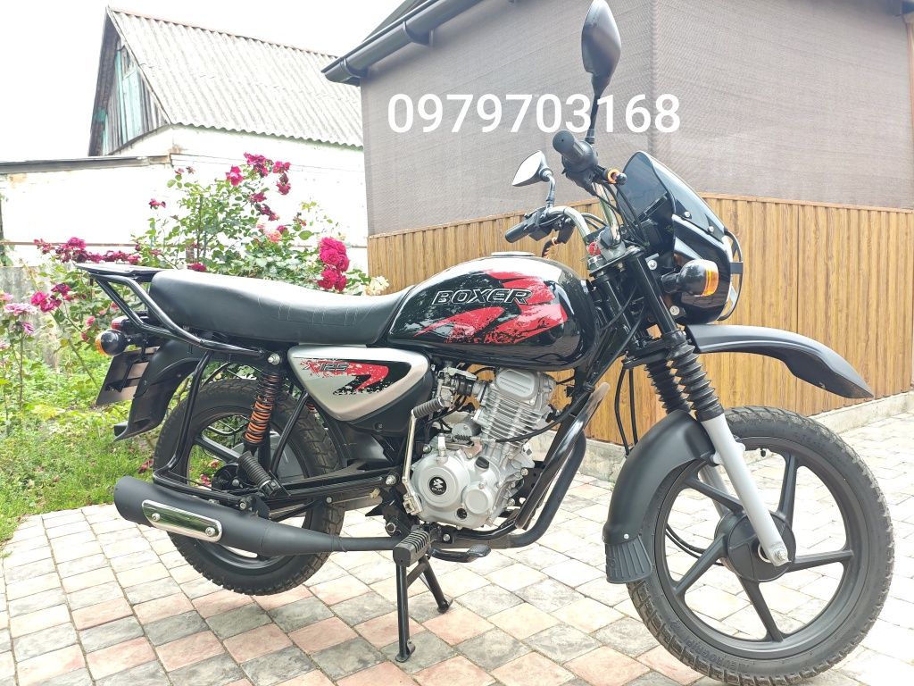 Bajaj 125 x. Баджаж 125 х