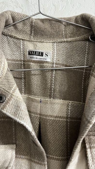 В ідеальному стані Жіноча тепла сорочка / піджак на осінь