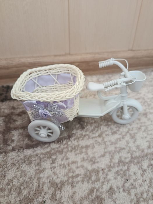 Велосипед для квітів з мила