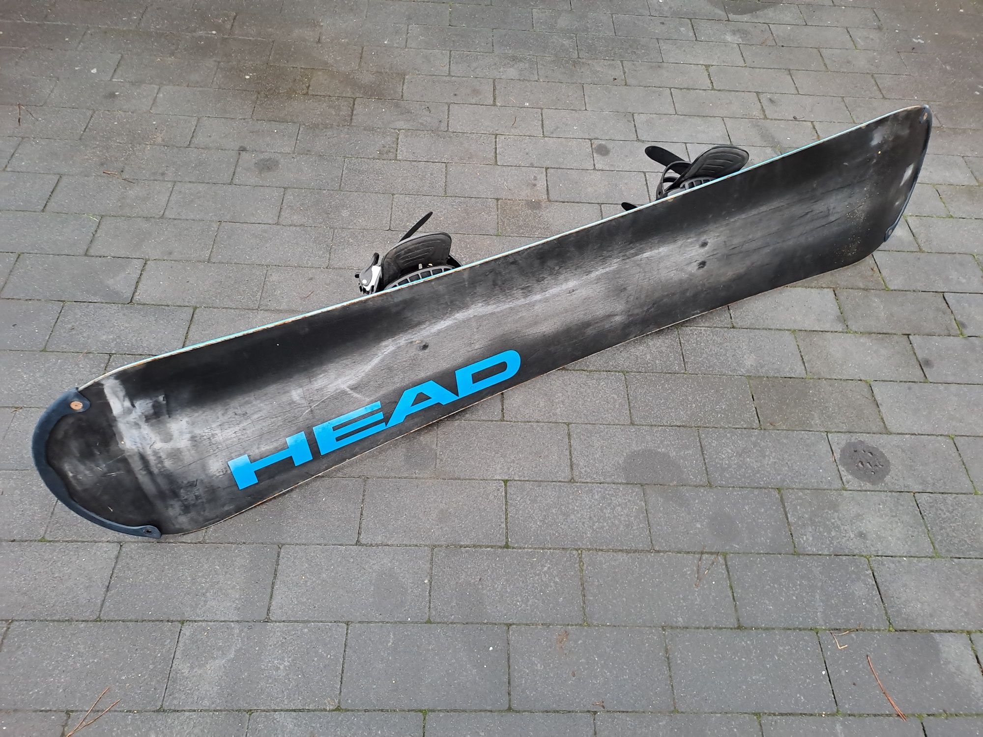 Deska snowboardowa HEAD z wiązaniami 149cm