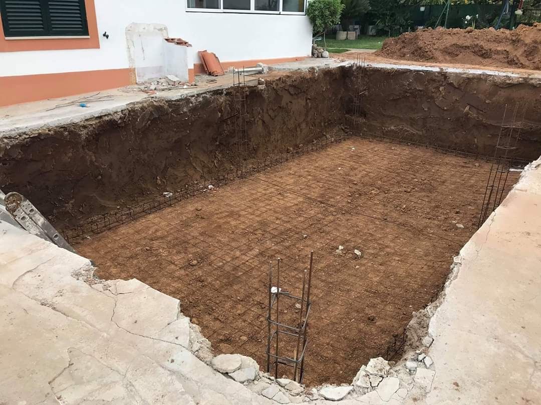 Construção e manutenção de piscinas