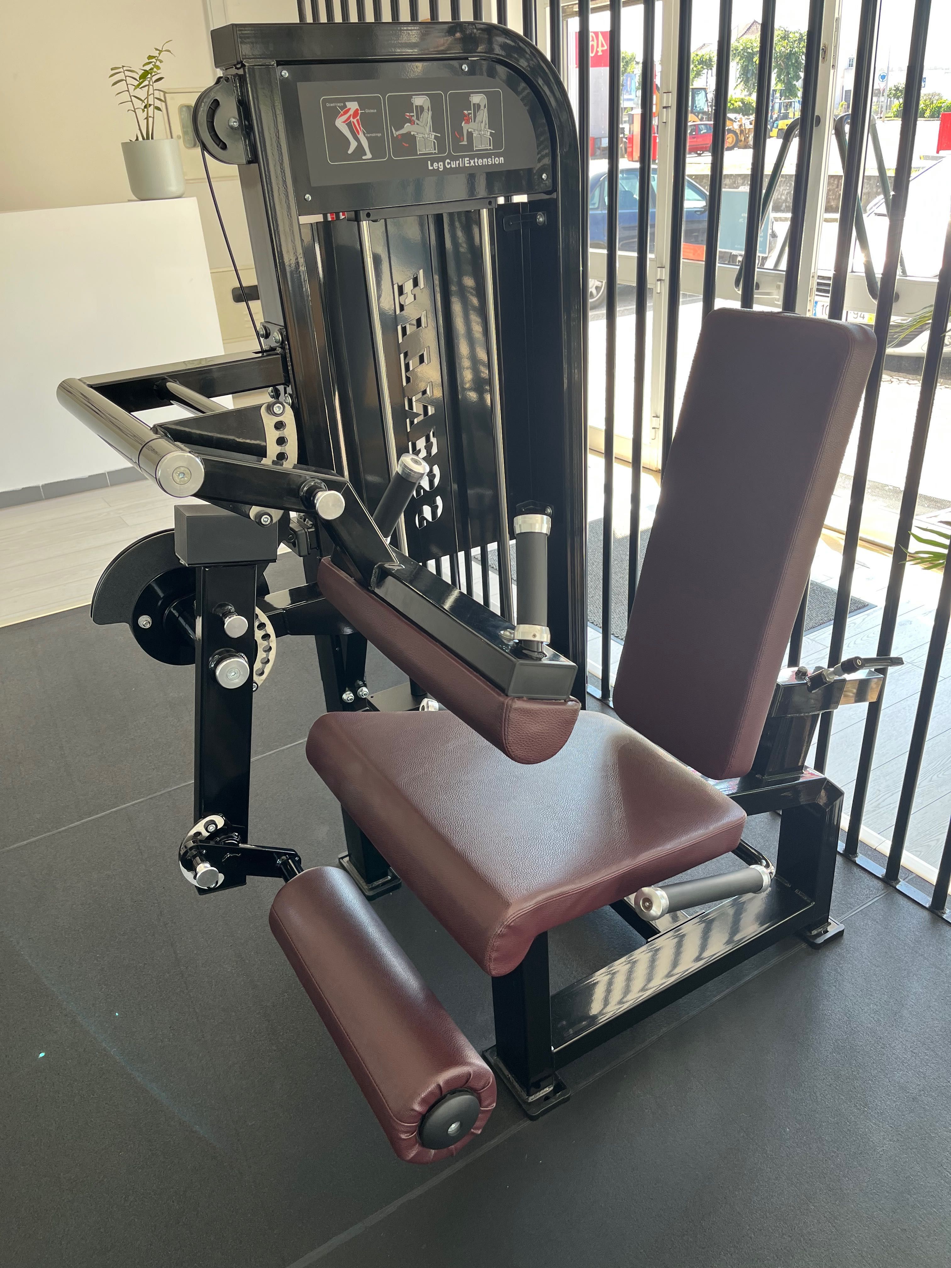 Musculação- Leg Extension + Leg Curl - Como Nova