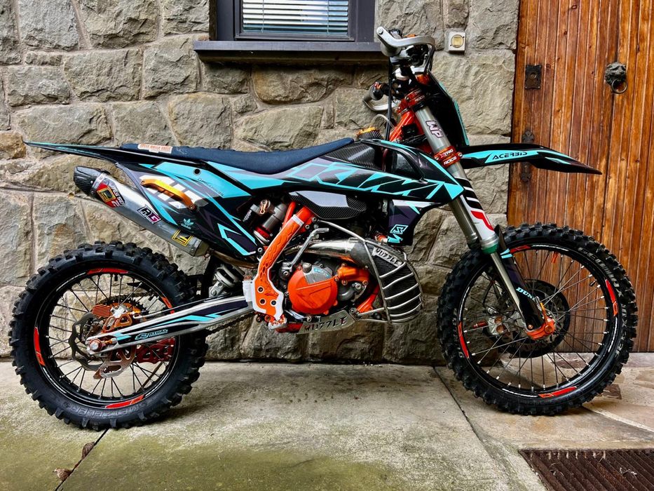 KTM EXC 300 Six Days 2019 Zarejstrowany