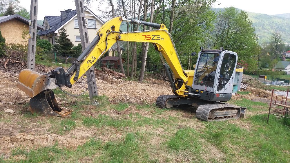 Wynajem koparek 1.7t, 4t, 6t i 8t