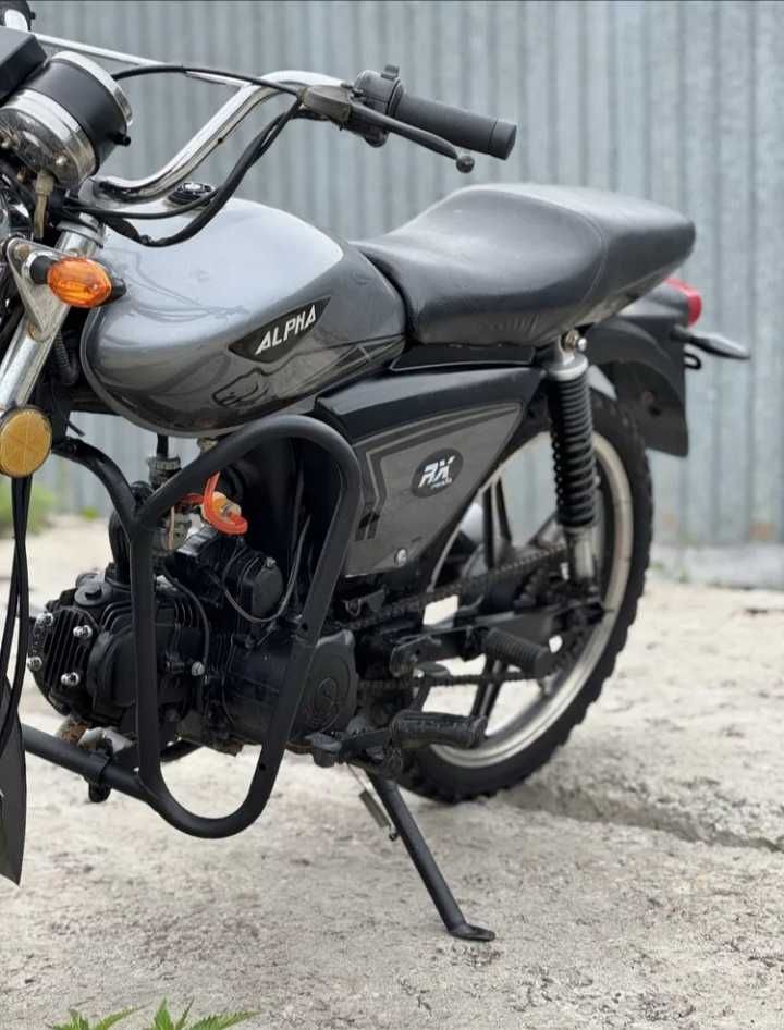 Срочно продам мопед альфа