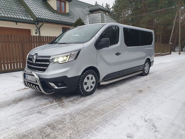 Renault Trafic 2.0 LONG 8 osobowy