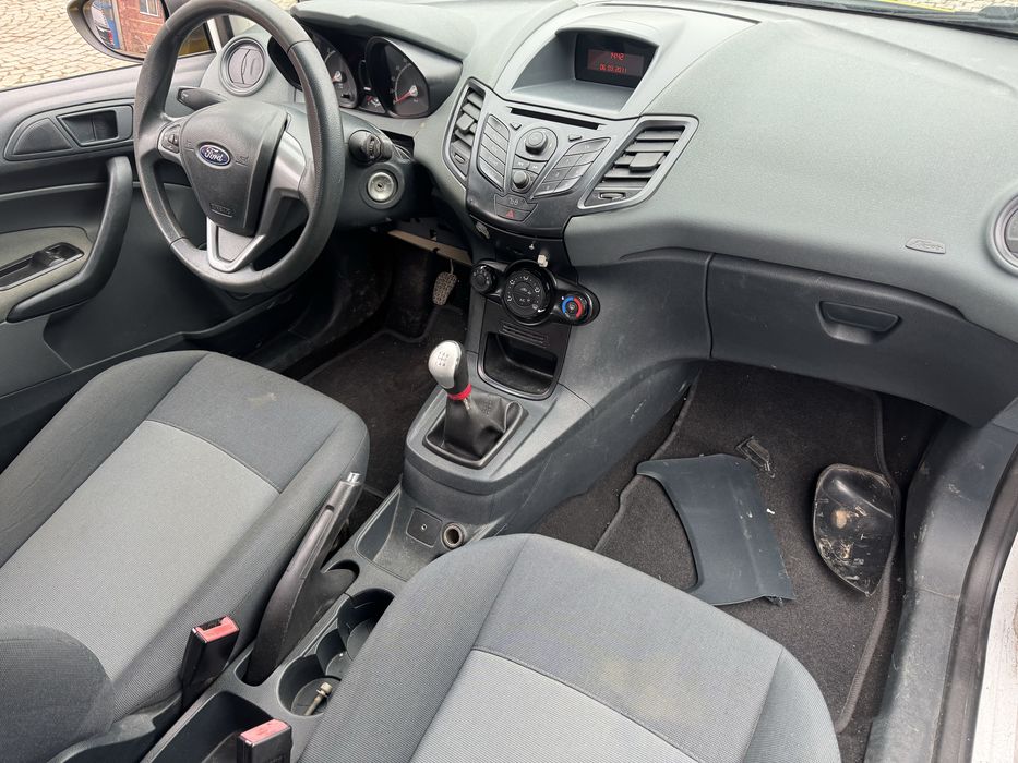 Na Części Ford Fiest MK7 1.4Tdci 70km klima