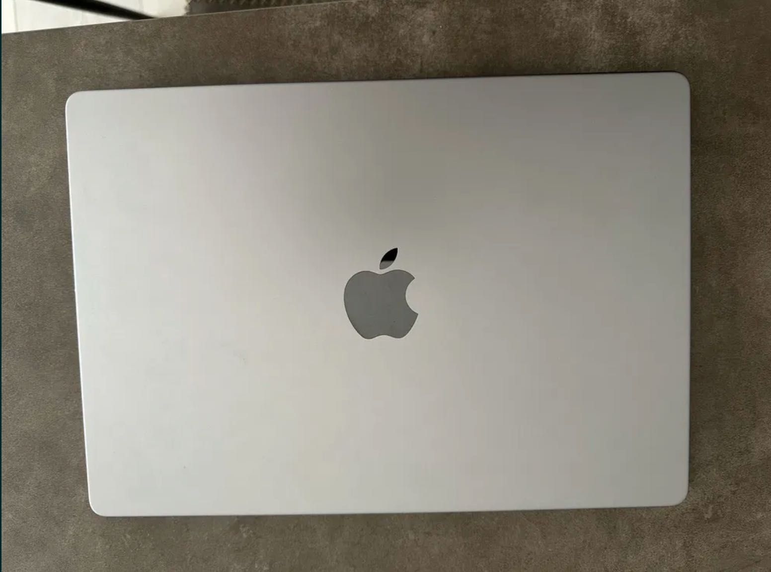 MacBook Pro 14" M1 Pro - 16GB RAM - SSD 512GB - Estado Excelente