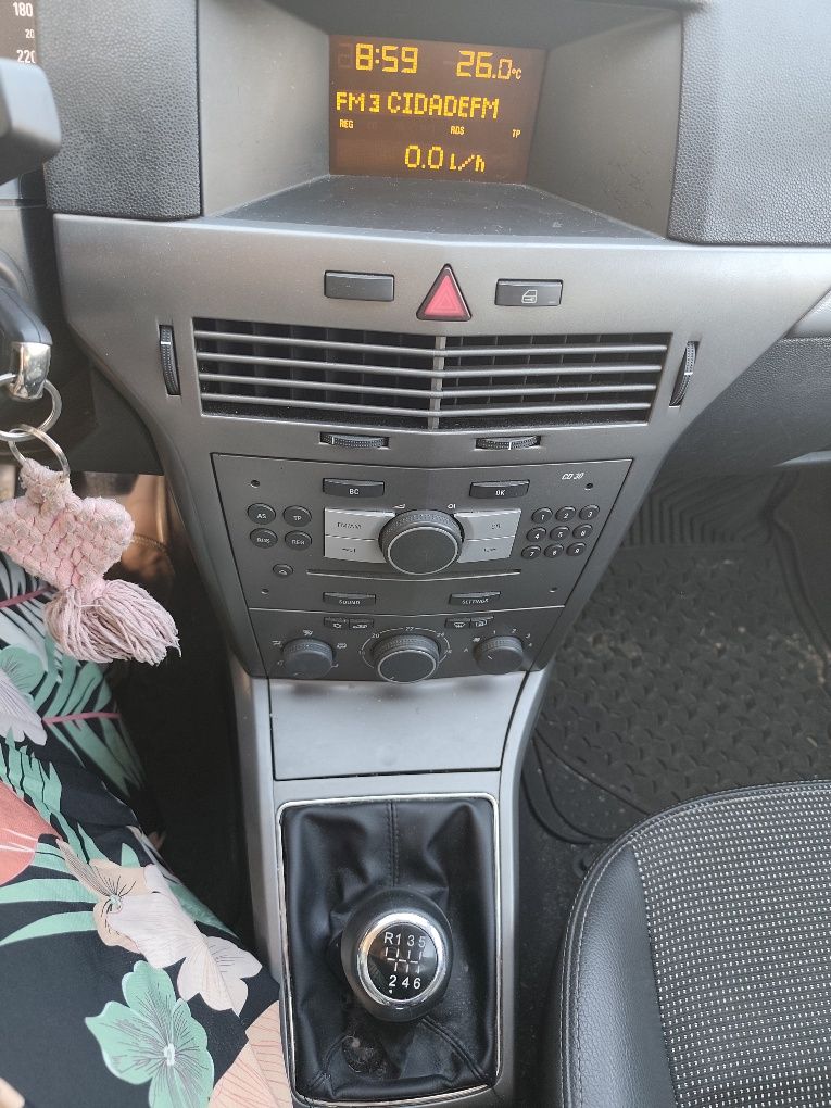 Carrinha Opel astra caravan 5lugares
