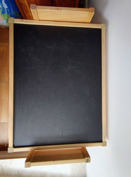 LÄTT Stolik dziecięcy i 2 krzesła, LATT z naklejką tablicową czarną