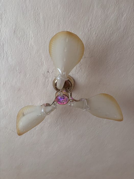 Люстри, бра, освітлення