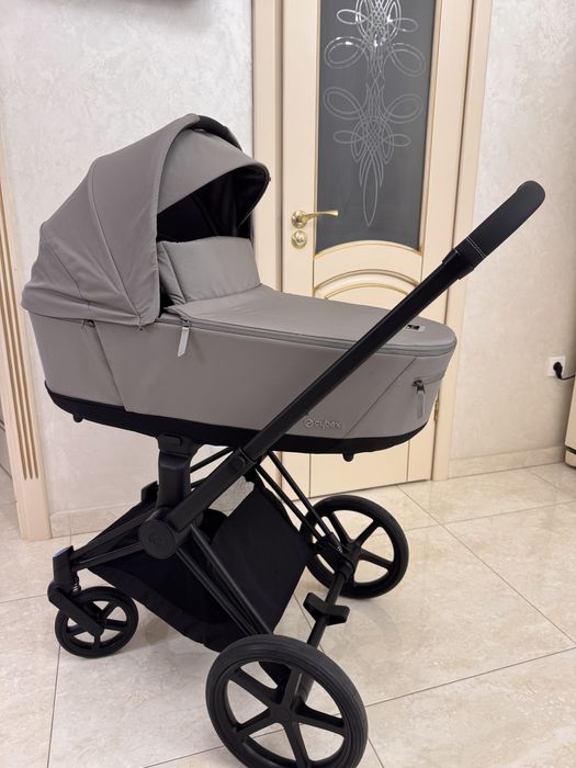 Cybex priam люлька з шасі
