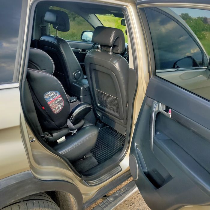 Chevrolet Captiva 2.0 4x4 , 7 місць